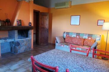 هتل Agriturismo La Svolta