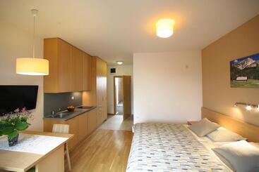 پانسیون Apartments And Rooms Bernik