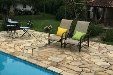 펜션 Pousada Recanto Do Pinheirão