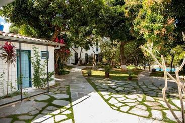 پانسیون Pousada Villa Bia
