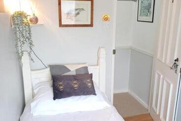 بنسيون Sandsides Guest House