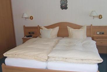 Pension Zueschener Bauernstuben