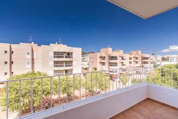 Apartamentos Avenida   Mc Apartamentos Ibiza