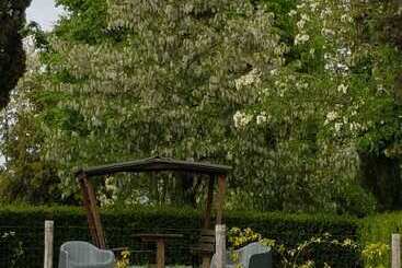 ホテル Agriturismo Fattoria Rozzalupi