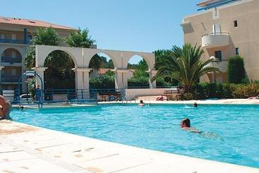 هتل آپارتمان Lagrange Vacances Le Domaine D’azur Et Tahiti Park