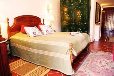 پانسیون Monte Do Laranjal