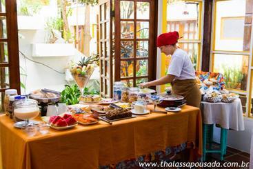 펜션 Thalassa Pousada