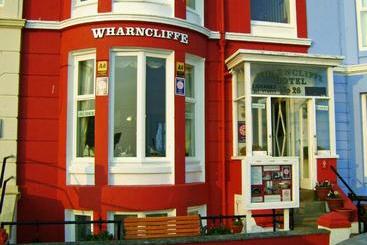 بنسيون The Wharncliffe