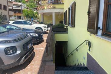 هتل آپارتمان Residence Villa Stella