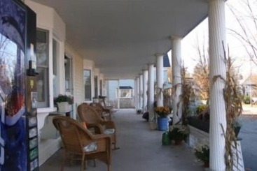 فندق صغير Scenic Inn