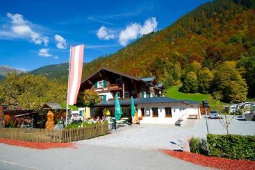 بنسيون Gasthaus Muntafuner Stöbli