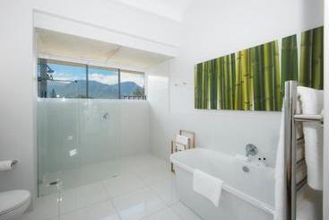 پانسیون Bamboo Guest House