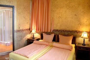 پانسیون Guesthouse Petra