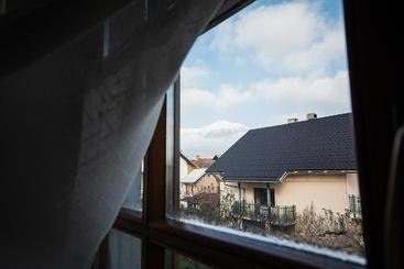 پانسیون Guesthouse Tulipan