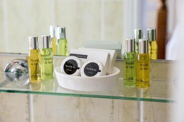 פנסיון Lobster Hall   Room Only