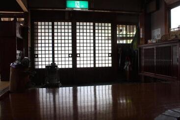 ペンション Magome Chaya