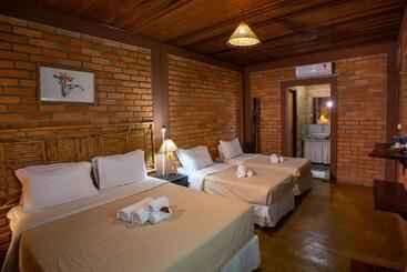 膳宿费 Pousada Do Parque