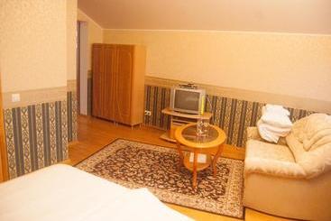پانسیون Riia Villa