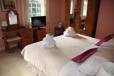 Пансион The Riverside