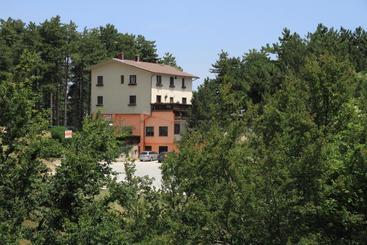 B & B La Pineta By La Capannina