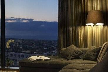 شقة فندقية Emirates