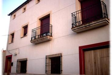 بنسيون Centro Ornitológico El Primillar