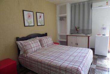 ペンション Maison Aires Malcher