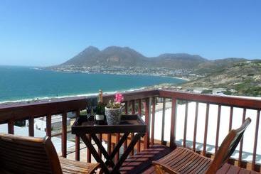 بنسيون Simonsview