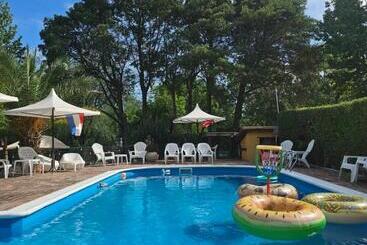 هاستل Posada Aitue