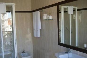 پانسیون Hostal Casa Isabel