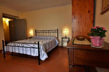 فندق Agriturismo Rimaggiori Relaxing Country Home