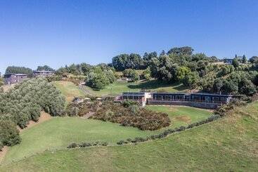 מלון דירות One Burgess Hill