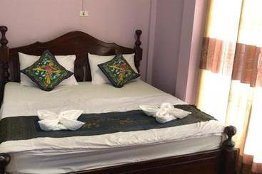 بنسيون Sout Jai Guest House & Restaurant