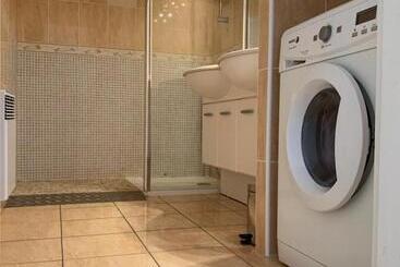 شقة فندقية Residence La Pinede