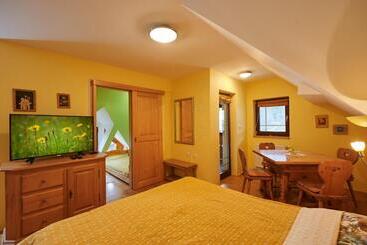 هتل Eco Tourist Farm Ravnjak