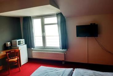 بنسيون A 7 Avenue 7 Penzion