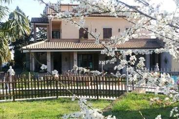 پانسیون Luconi Affittacamere