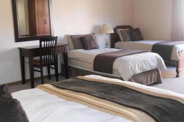 پانسیون Ninety9 On Villiers Guest House