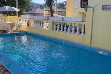 פנסיון Pousada Do Ipê Amarelo