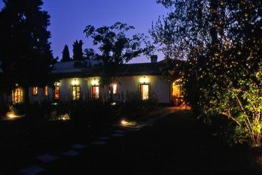 בית מלון כפרי Le Civette Country Resort