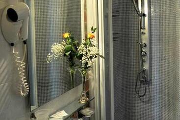 פנסיון E Poi....ravello