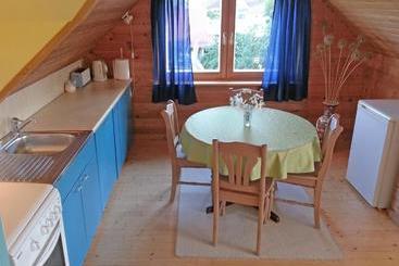 پانسیون Piibelehe Guest Accommodation
