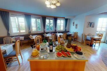 بنسيون Sonntagsberg Hof Familie Fiedler