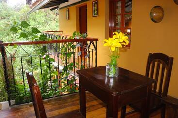 فندق صغير Wayras Hostal