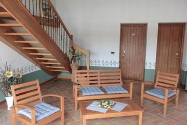 فندق Agriturismo Domus Rustica