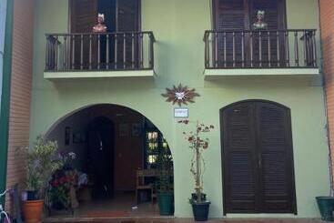 Пансион Hospedaria Da Praça