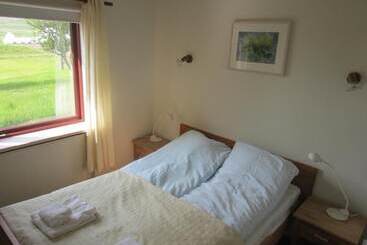 ペンション Nes Guesthouse