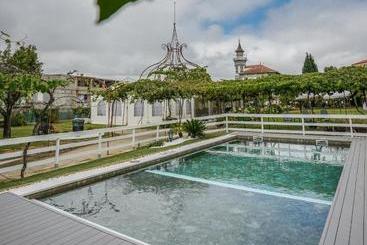 پانسیون Palacete Villa Idalina