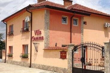 بنسيون Villa Gamma