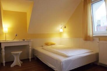 膳宿费 Villa Sipeky